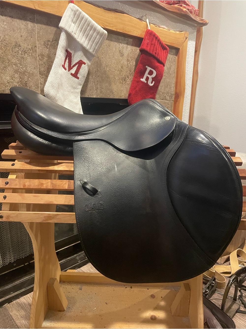 17.5” CWD Saddle - SE01 3C Flap